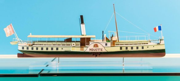Schiffsmodell - fotografieren im Museum