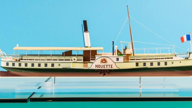 Schiffsmodell - fotografieren im Museum