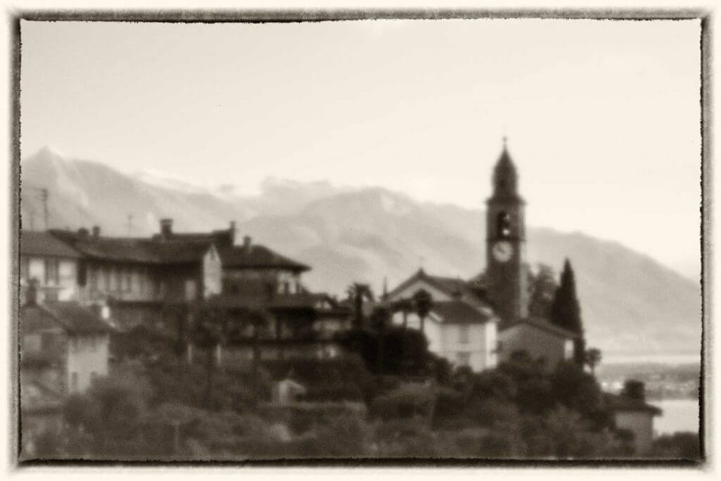Ronco sopra Ascona mit der Lochkamera Camera obscura fotografiert
