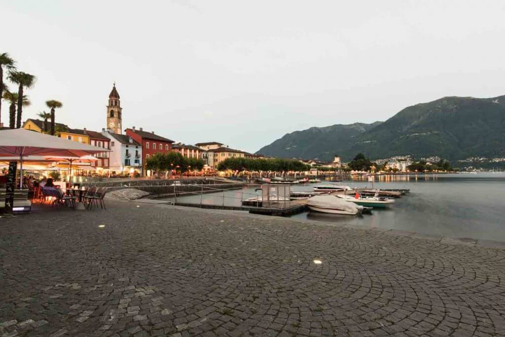 Seepromenade Ascona - Farbtemperatur korrigiert