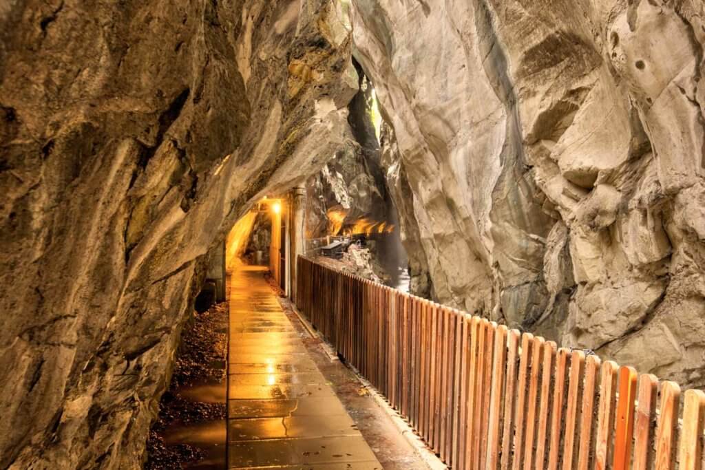 Fotografieren in der Taminaschlucht Bad Ragaz