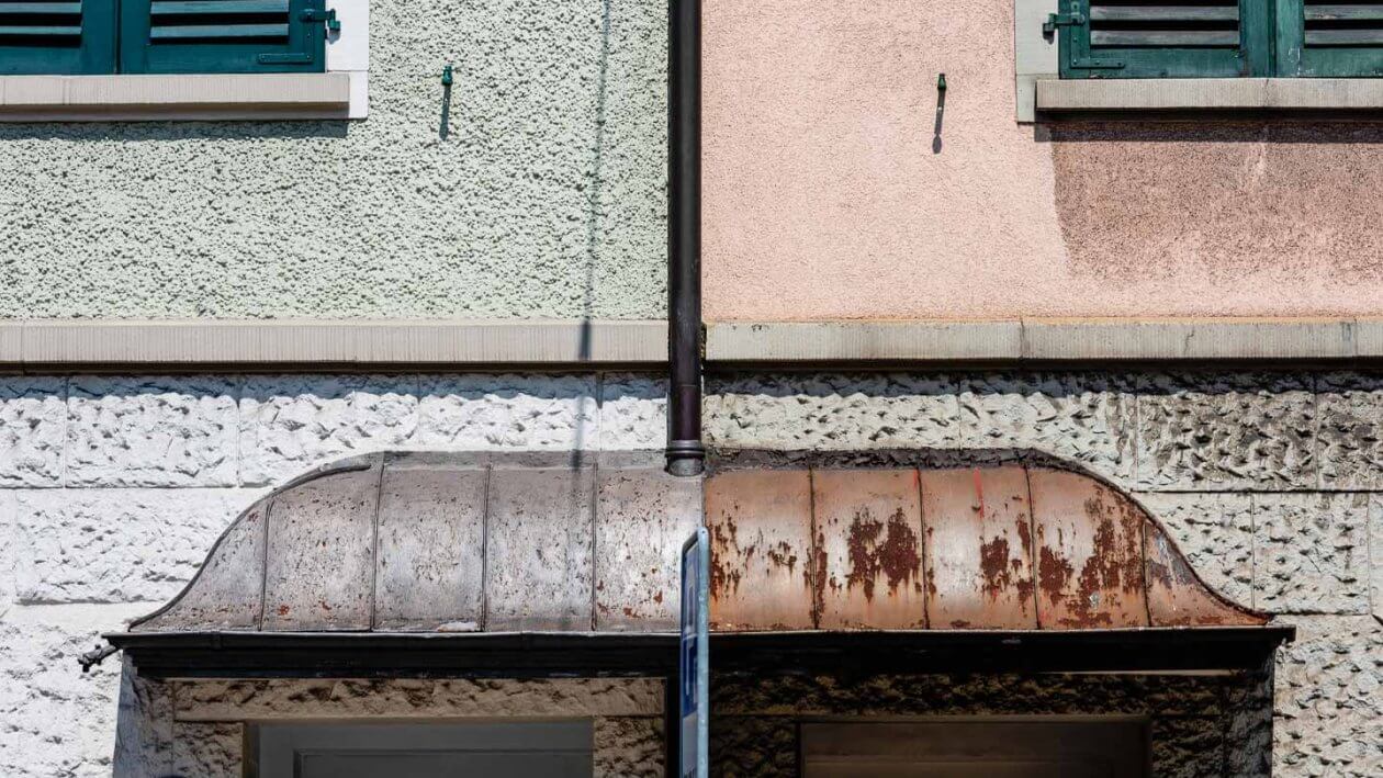 Form-Symmetrie an Reihenhaus