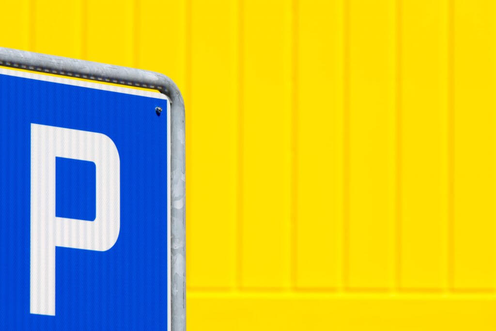 Signalfarbe - Farbe ins Spiel bringen