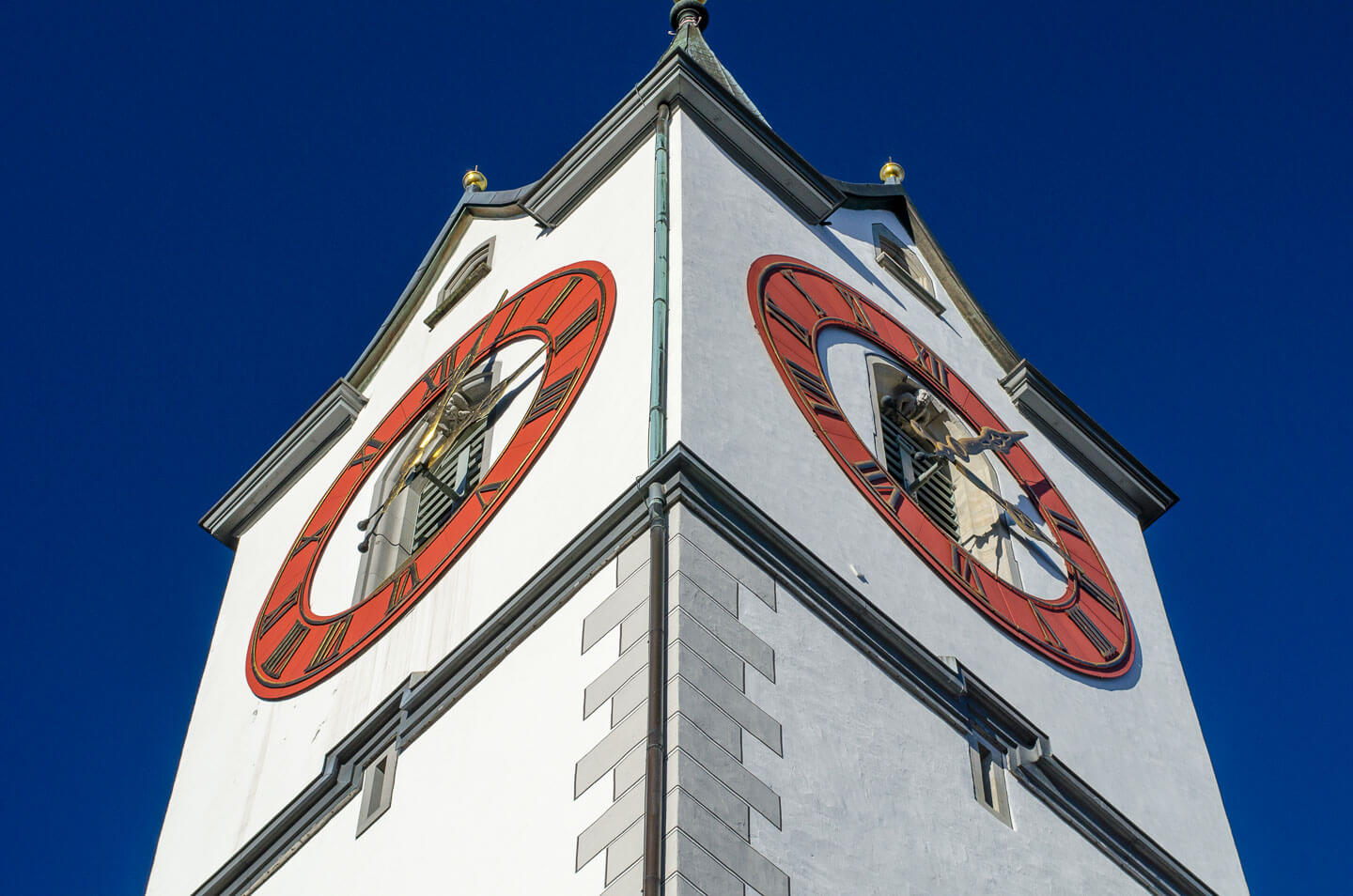 Froschperspektive Kirche St. Mangen St. Gallen