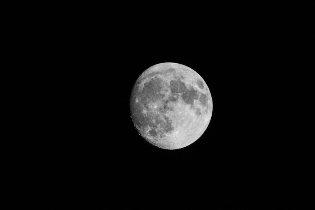 Mond fotografieren - Tipps Kameraeinstellungen Mond fotografieren - Tipps Kameraeinstellungen